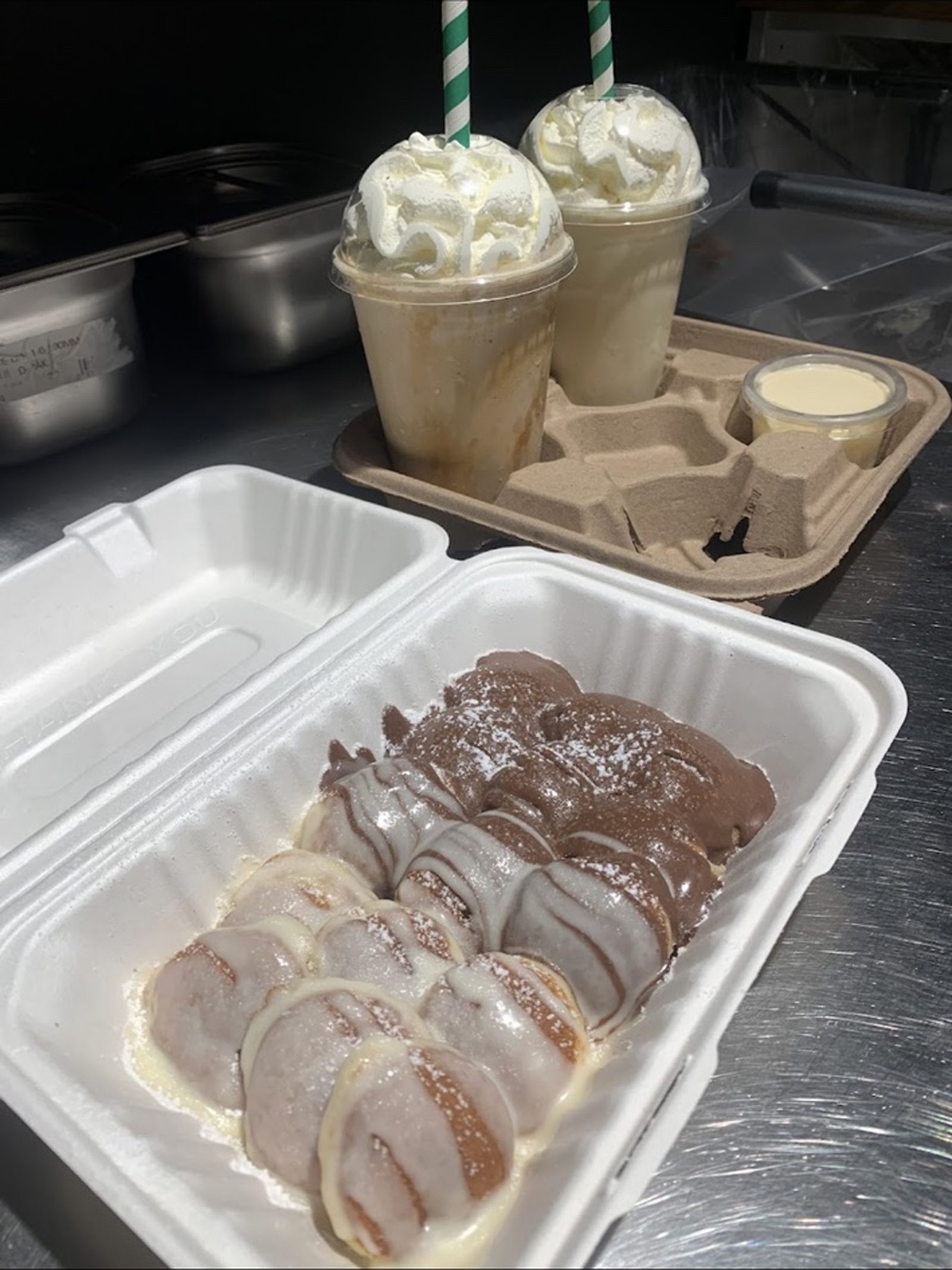 Take-away hos Heavenly: minipannekaker og milkshakes klare til å ta med